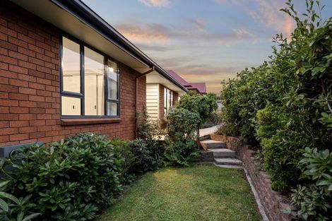 Photo of property in 4 Coach Road, Fairfield, Dunedin, 9018