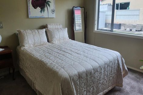 Photo of property in 4 Parkvue Drive, Bell Block, New Plymouth, 4312