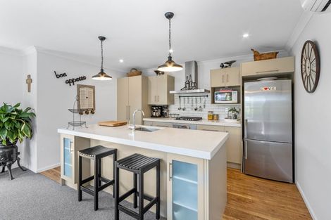 Photo of property in 5 Grace Close, Aidanfield, Christchurch, 8025