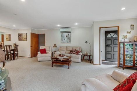 Photo of property in 1/32 Riverside Road, Orewa, 0931