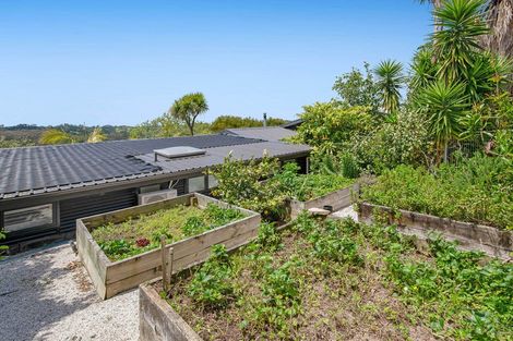 Photo of property in 170 Oyster Point Road, Kaukapakapa, Warkworth, 0984