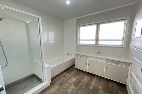 Photo of property in 1/2 Lupton Road, Manurewa, Auckland, 2102