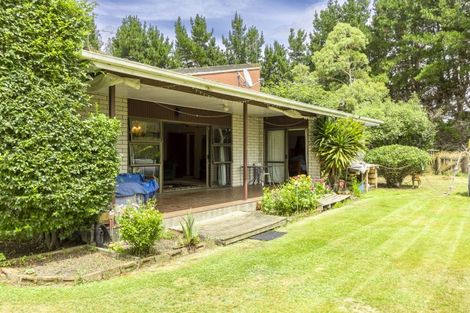 Photo of property in State Highway 2, Takapau, 4203