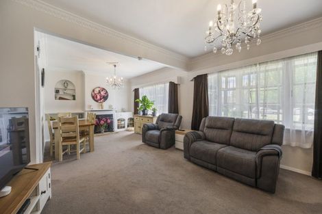 Photo of property in 241 Mayfair Avenue, Mayfair, Hastings, 4122