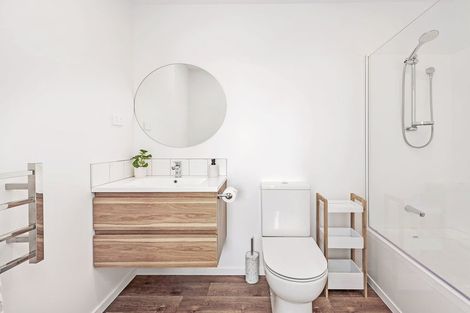 Photo of property in 12 Miromiro Street, Broomfield, Christchurch, 8042