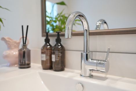 Photo of property in 5 Grant Road, Otatara, Invercargill, 9879