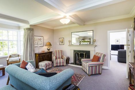 Photo of property in 31 Elmira Avenue, Hokowhitu, Palmerston North, 4410