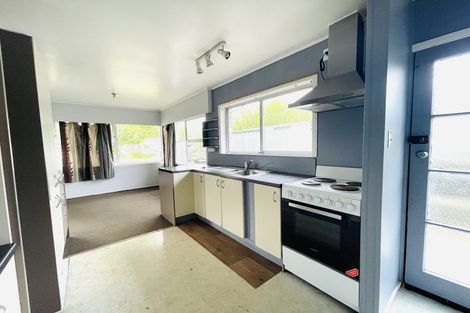 Photo of property in 43 Kurnell Drive, Botany Downs, Auckland, 2010