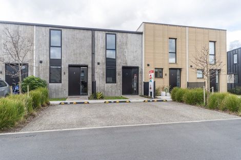 Photo of property in 31 Te Ara O Paetutu, Petone, Lower Hutt, 5012