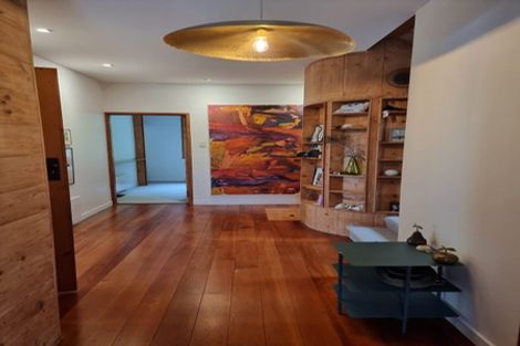 Photo of property in 18a Taungata Road, York Bay, Lower Hutt, 5013