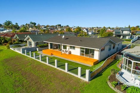 Photo of property in 11 Kiriwai Place, Matua, Tauranga, 3110