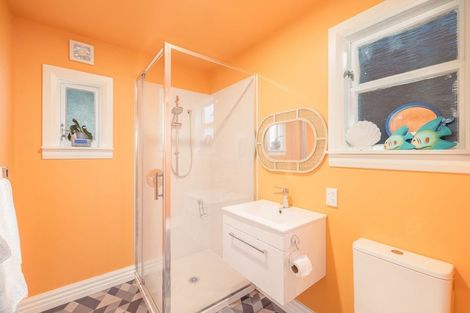 Photo of property in 1 Coleridge Terrace, Lyttelton, 8082