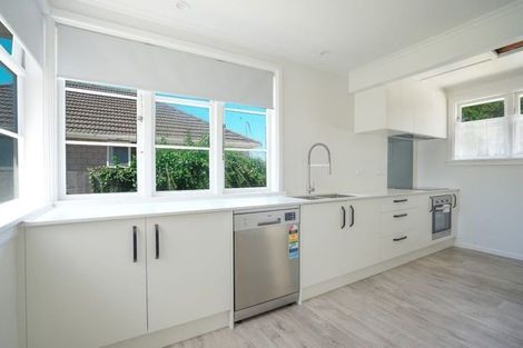 Photo of property in 18 Orontes Street, Shirley, Christchurch, 8013