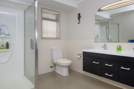 Photo of property in 8 Ibis Way, Welcome Bay, Tauranga, 3112