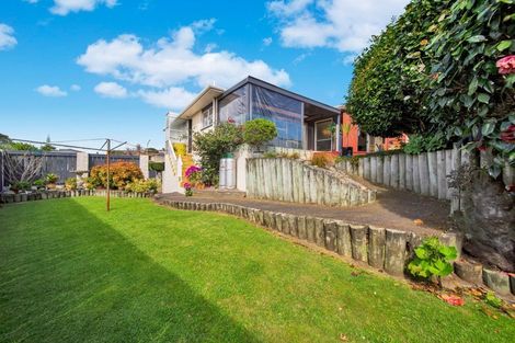 Photo of property in 10 Culzean Grove, Bell Block, New Plymouth, 4312
