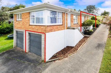 Photo of property in 1/58 Arran Road, Browns Bay, Auckland, 0630