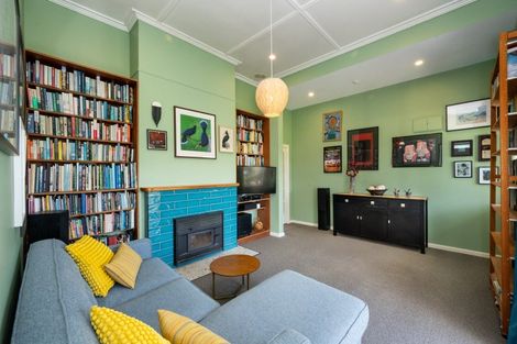 Photo of property in 104 Tollemache Road East, Longlands, Hastings, 4122