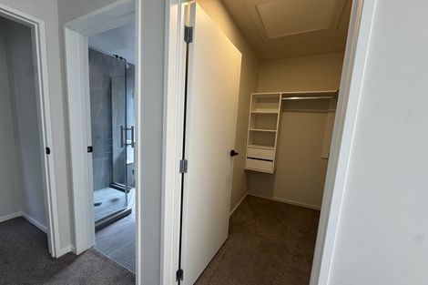 Photo of property in 14e Serjeant Street, Henderson, Auckland, 0612