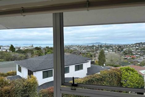 Photo of property in 86 Hastings Road, Mairangi Bay, Auckland, 0630