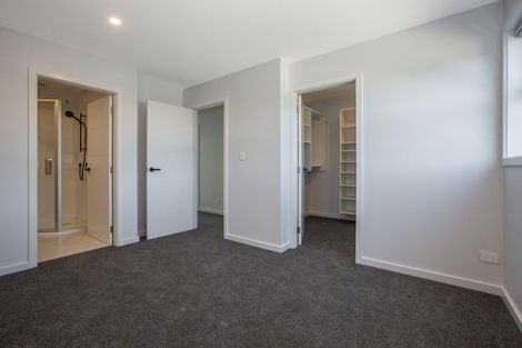 Photo of property in 6 Parekareka Lane, Kenepuru, Porirua, 5022