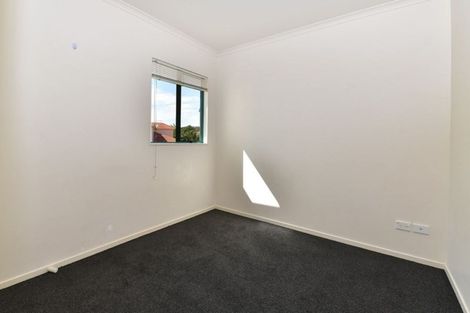 Photo of property in 16 Clea View, Gulf Harbour, Whangaparaoa, 0930