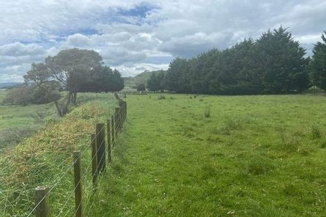 Photo of property in 203 Fitzherbert East Road, Aokautere, 4471