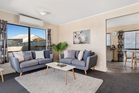 Photo of property in 19 Osprey Drive, Welcome Bay, Tauranga, 3112