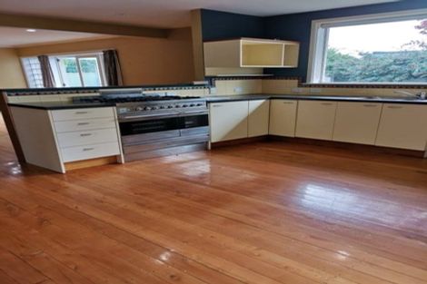 Photo of property in 1/12a Queens Avenue, Merivale, Christchurch, 8014