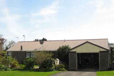 Photo of property in 6 Kapu Grove, Whalers Gate, New Plymouth, 4310