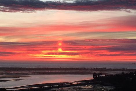 Photo of property in 64 Mount Pleasant Road, Mount Pleasant, Christchurch, 8081