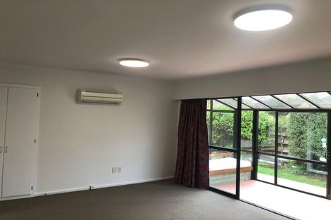 Photo of property in 3 Siska Place, Upper Riccarton, Christchurch, 8041