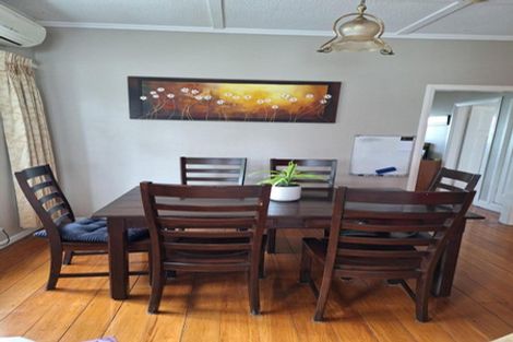 Photo of property in 8 Chamberlain Road, Karori, Wellington, 6012