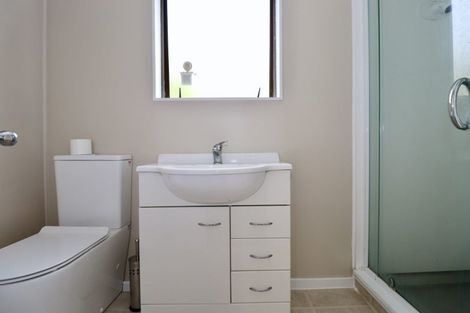 Photo of property in 1/5 Rosca Lane, Sunnyhills, Auckland, 2010