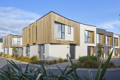 Photo of property in 21/10 Trieste Way, Paraparaumu, 5032