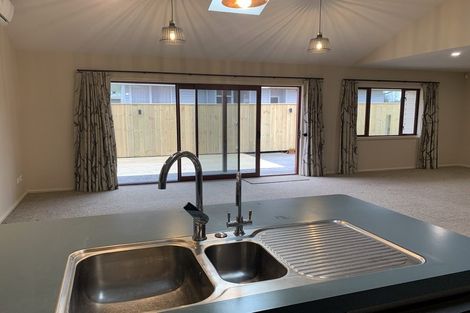 Photo of property in 188 Te Rangitautahanga Road, Turangi, 3334