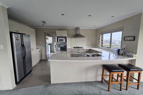 Photo of property in 22 Seamount Drive, Red Beach, 0932