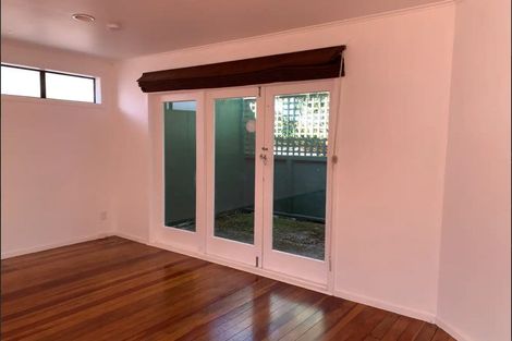 Photo of property in 55 Bruce Mclaren Road, Henderson, Auckland, 0612