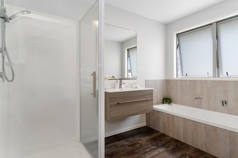 Photo of property in 8 Applin Lane, Pyes Pa, Tauranga, 3112