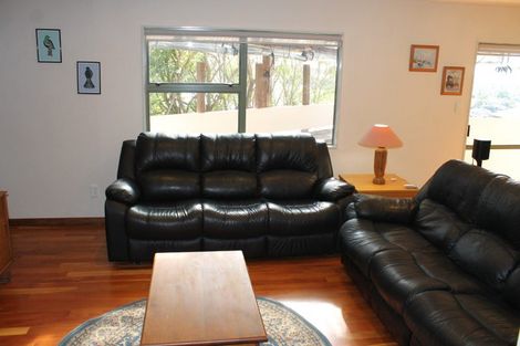 Photo of property in 20 Greenridge Court, Glenfield, Auckland, 0629