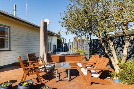 Photo of property in 52 Clarence Cox Crescent, Pirimai, Napier, 4112