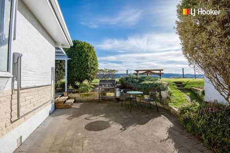 Photo of property in 8 Esk Place, Mosgiel, 9024