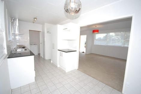 Photo of property in 73 Friesian Drive, Mangere, Auckland, 2022