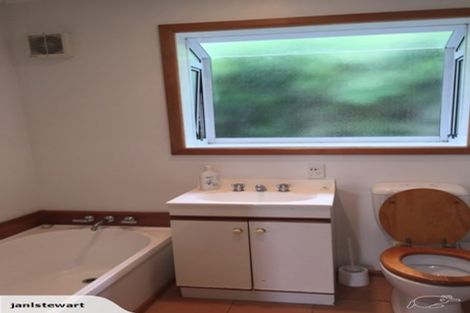 Photo of property in 42a Highbury Road, Highbury, Wellington, 6012