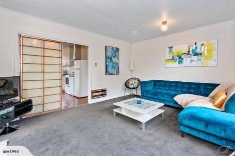 Photo of property in 2/366 Yaldhurst Road, Russley, Christchurch, 8042