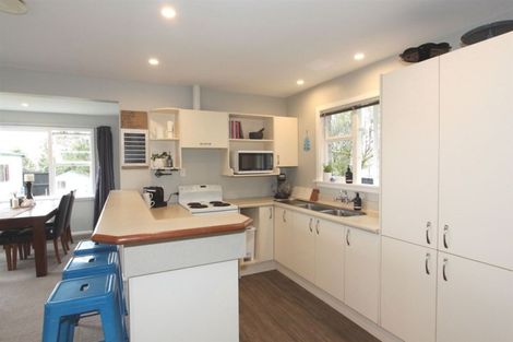 Photo of property in 42 Emlyn Place, Avondale, Christchurch, 8061