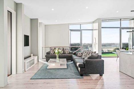 Photo of property in 13 Redmund Spur Road, Kennedys Bush, Christchurch, 8025