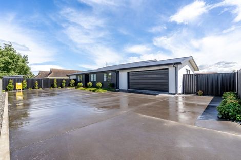 Photo of property in 10 Barker Place, Waikiwi, Invercargill, 9810