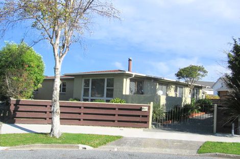 Photo of property in 10 Heather Grove, Fairfield, Lower Hutt, 5011