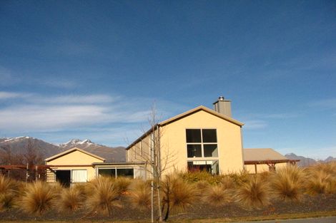 Photo of property in Butel Park, 13 Essex Avenue, Arrowtown, 9302