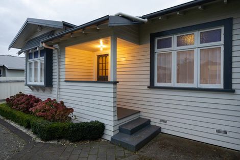 Photo of property in 43 College Street, Awapuni, Palmerston North, 4412
